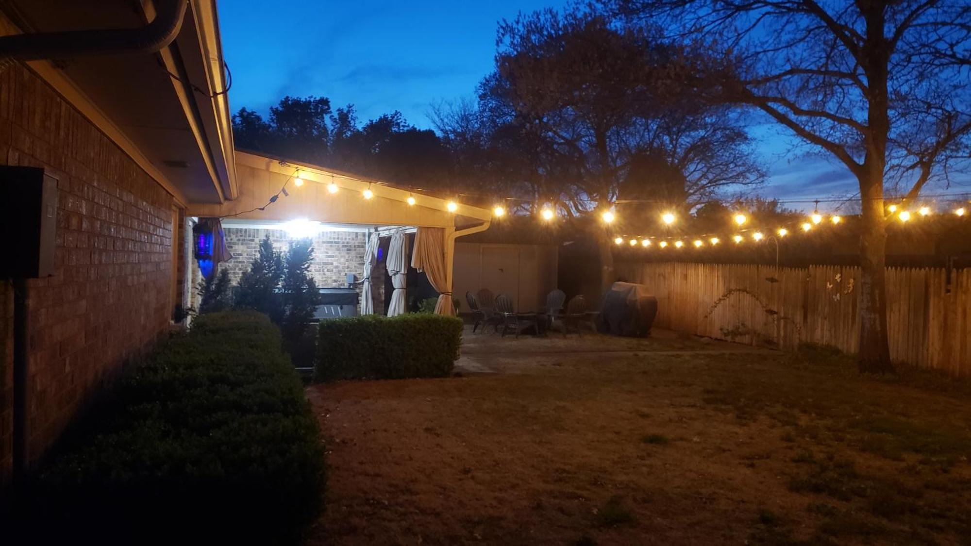 Hot Tub, Privacy, Sleeps 11 & Tons Of Space! Lubbock Exterior photo